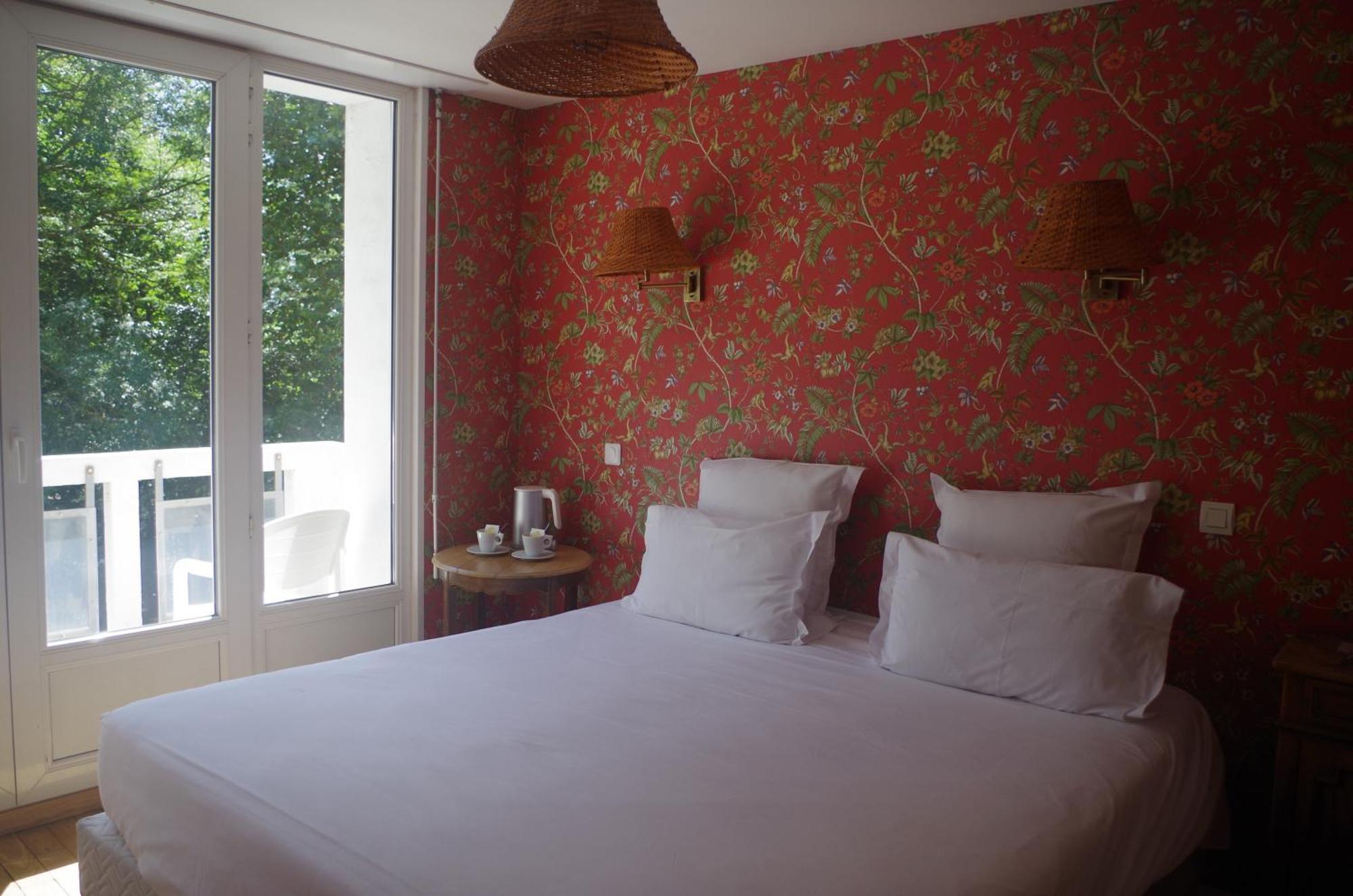 Hotel Richelieu Calais Exteriör bild