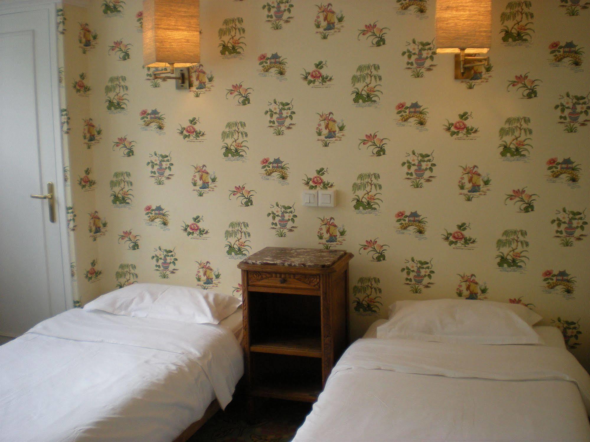 Hotel Richelieu Calais Exteriör bild