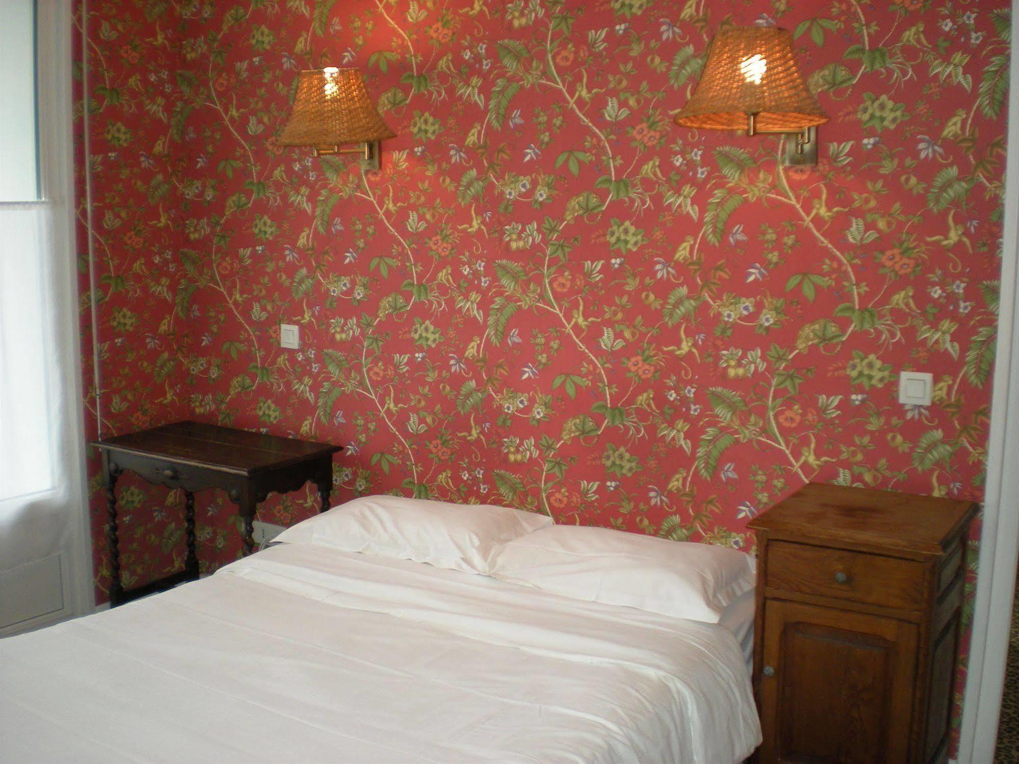 Hotel Richelieu Calais Exteriör bild