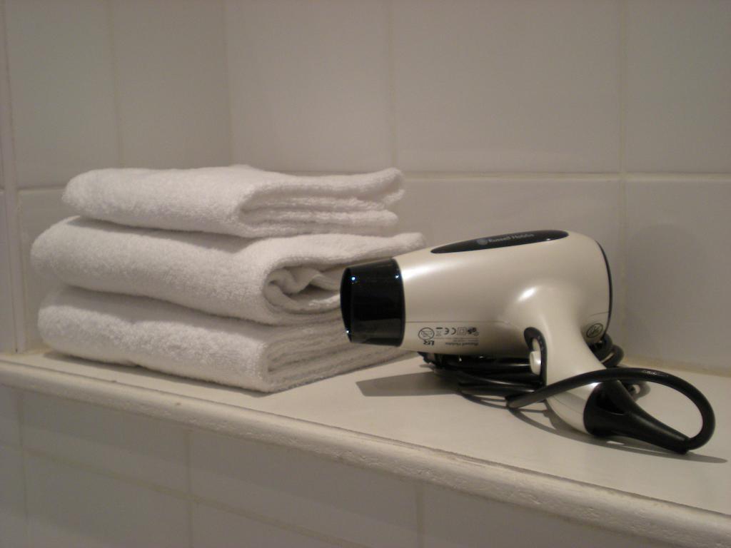 Hotel Richelieu Calais Exteriör bild